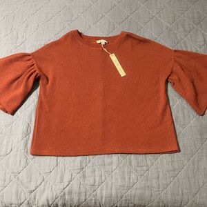 Rust Ribbed Knit Puff Sleeve Top – Size Small (NWT)